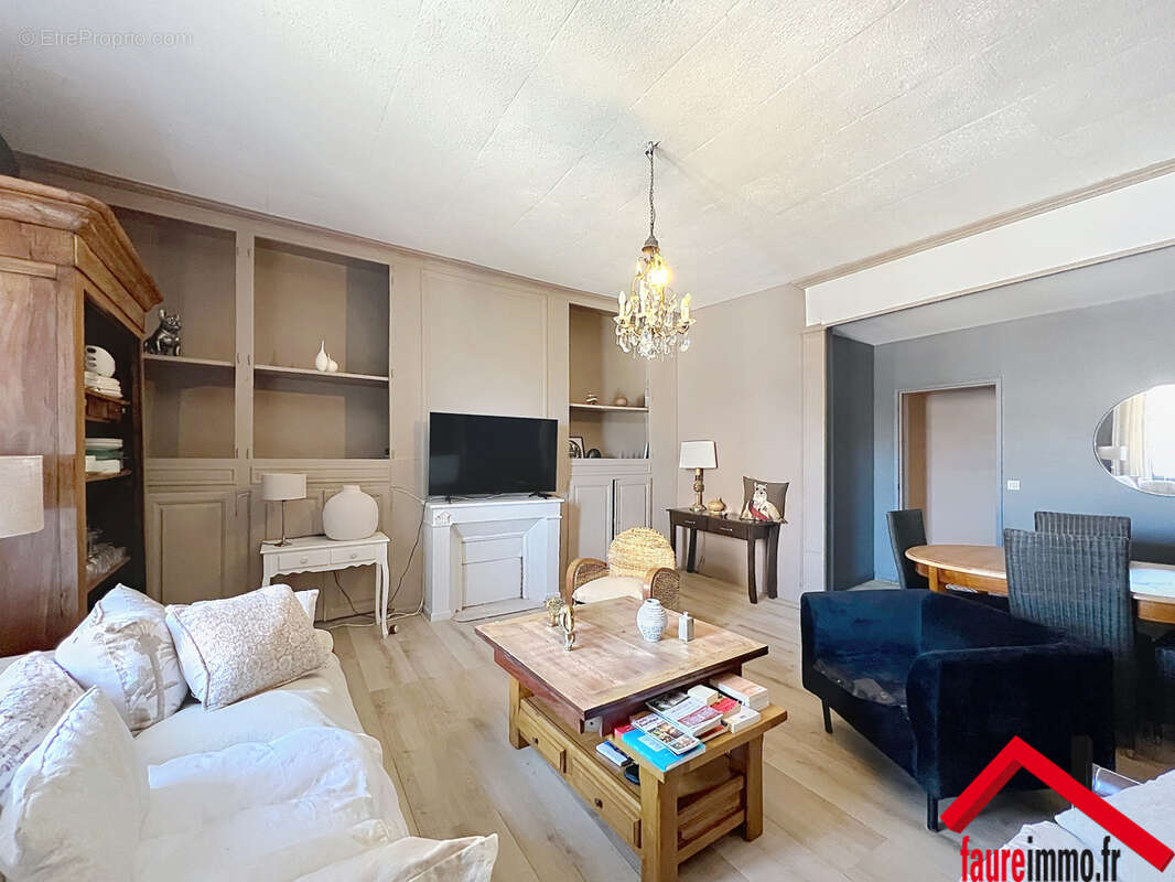 Appartement à DONZENAC