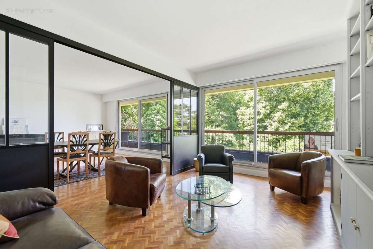 Appartement à RUEIL-MALMAISON