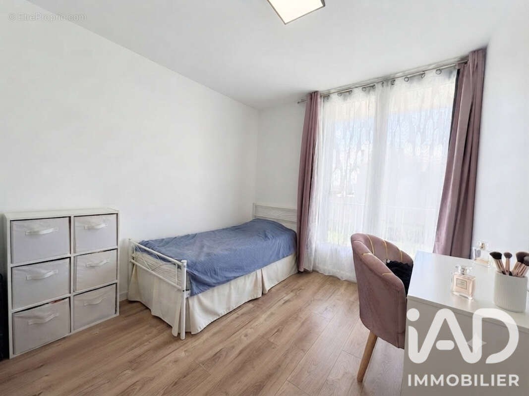 Appartement 65 m² à Venissieux  - photo 5