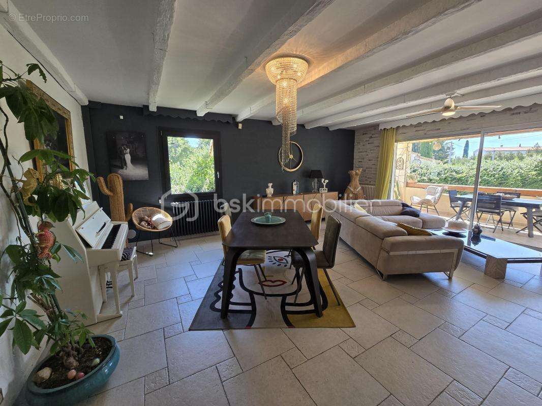 Maison à PORT-DE-BOUC