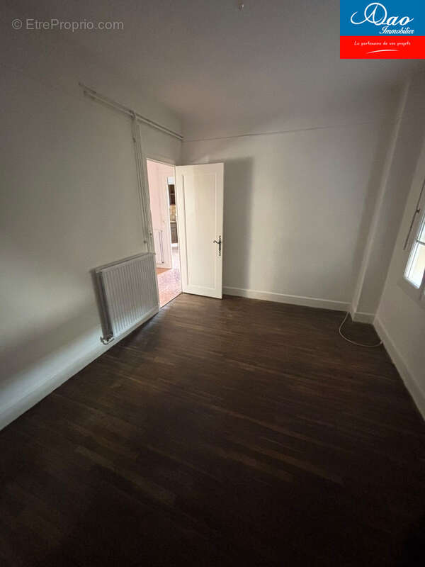 Appartement type 2 Sur Sainte Savine, proche Gare de Troyes. - photo 7