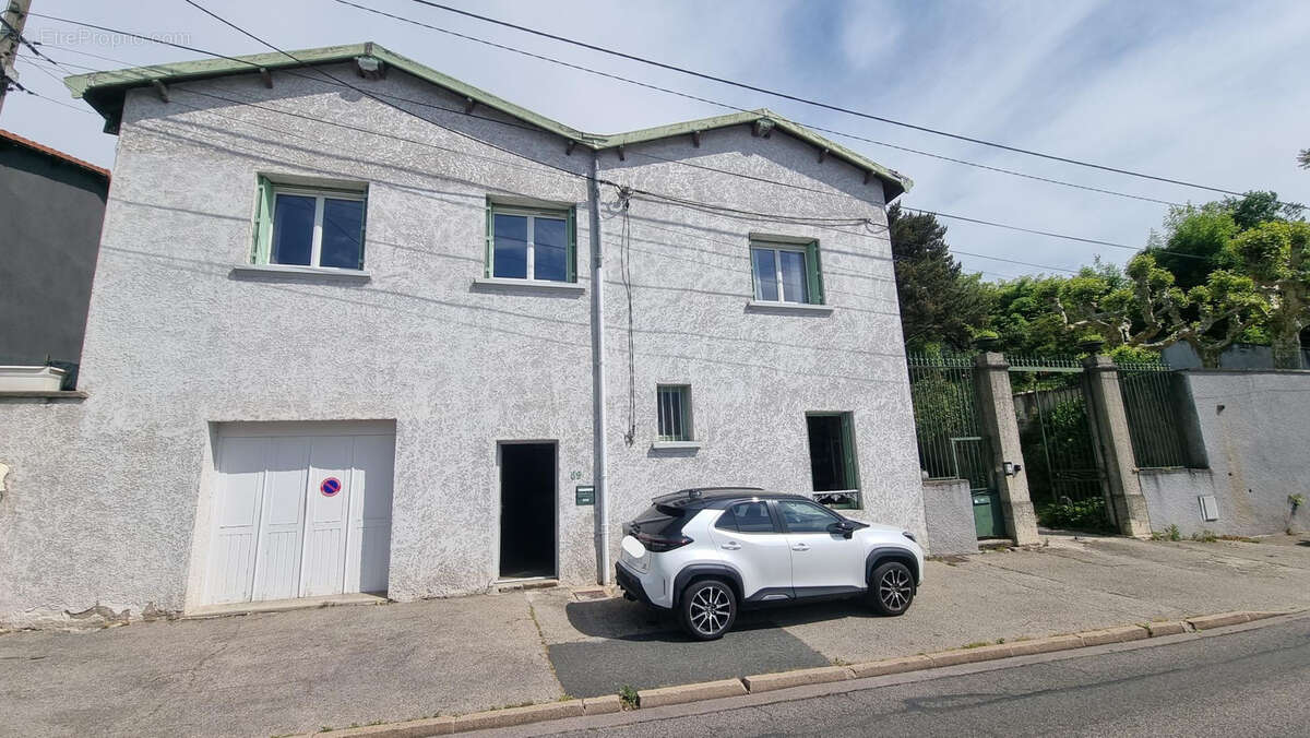 Maison à RILLIEUX-LA-PAPE