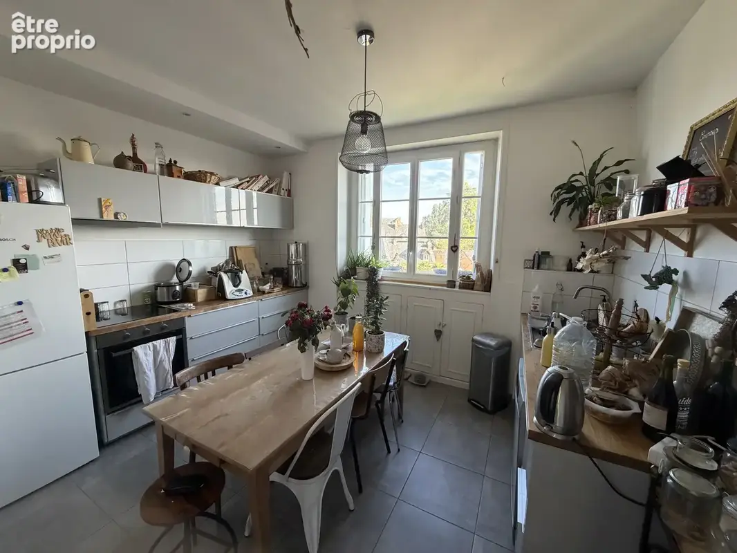 Appartement T4 lumineux et spacieux   Centre-ville de Fougères - photo 2