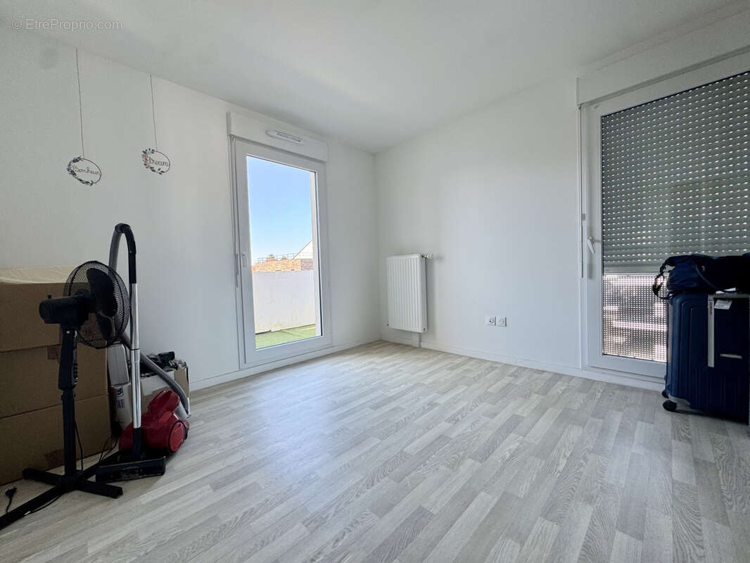 Appartement à LOUVRES