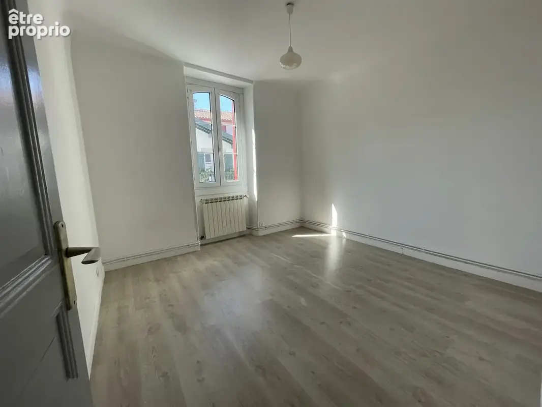 3 pieces centre ville - photo 10