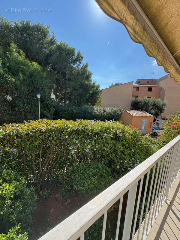 Appartement à SIX-FOURS-LES-PLAGES