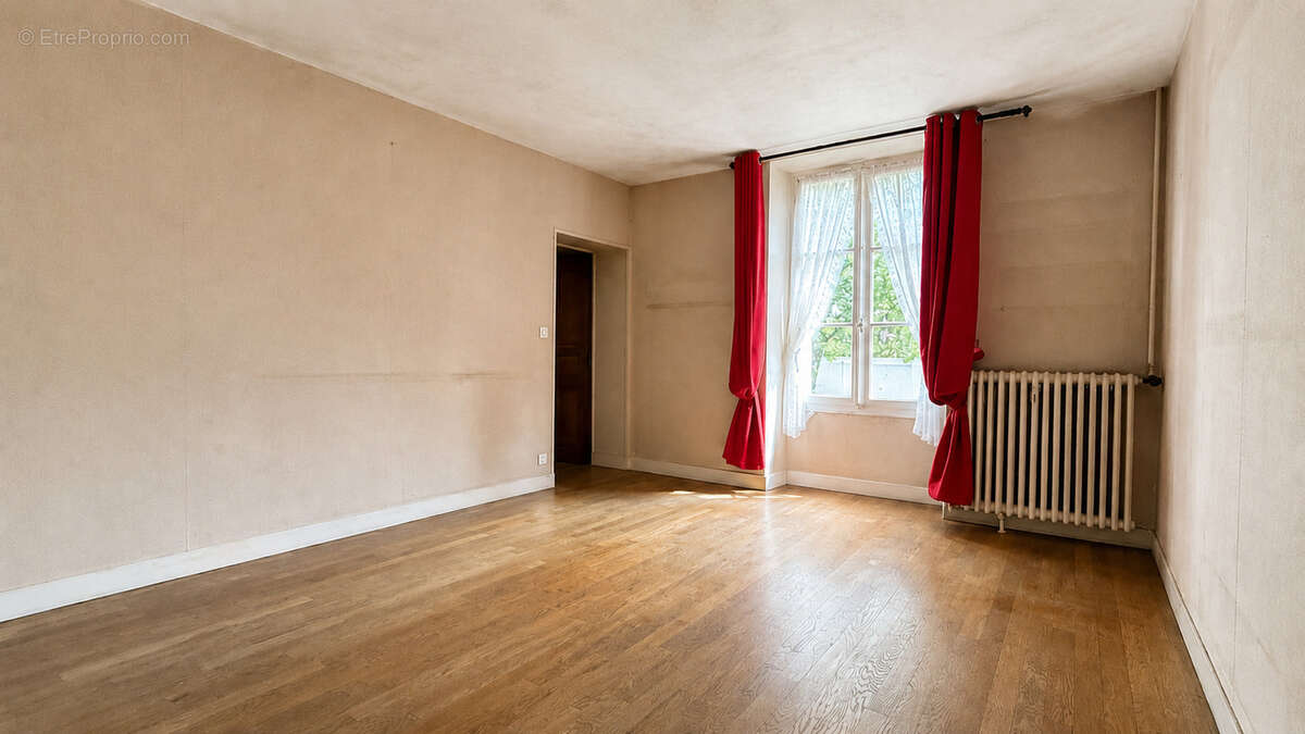 Maison à LA FERTE-GAUCHER