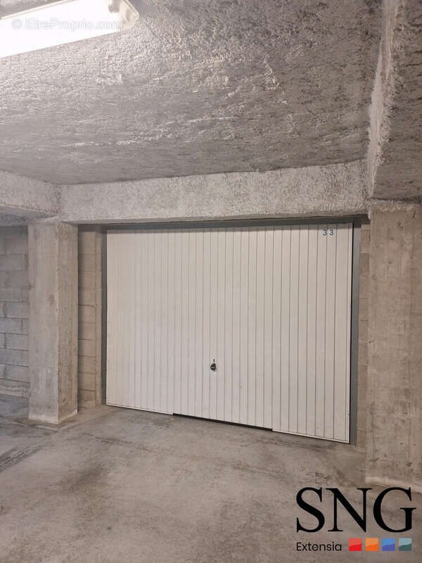 Appartement à ROBION