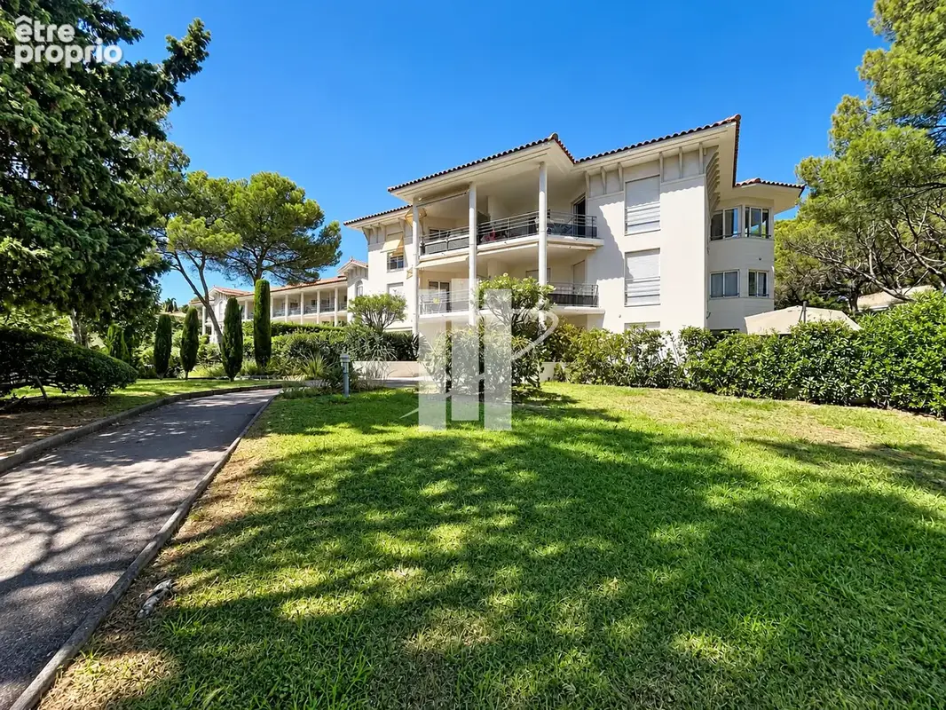 Appartement à SAINT-RAPHAEL