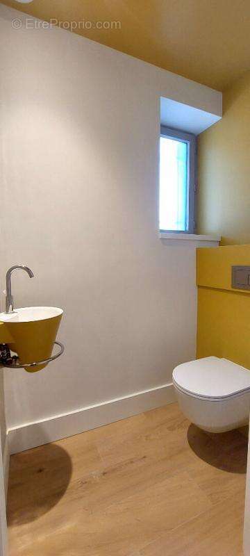 Maison à SAINT-CYR-AU-MONT-D'OR