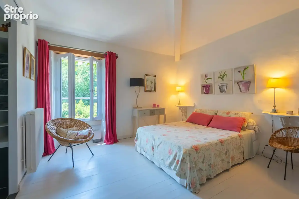 Maison de campagne en pierre   217 m2   propriété de 1,52 ha   piscine & lodge - photo 18