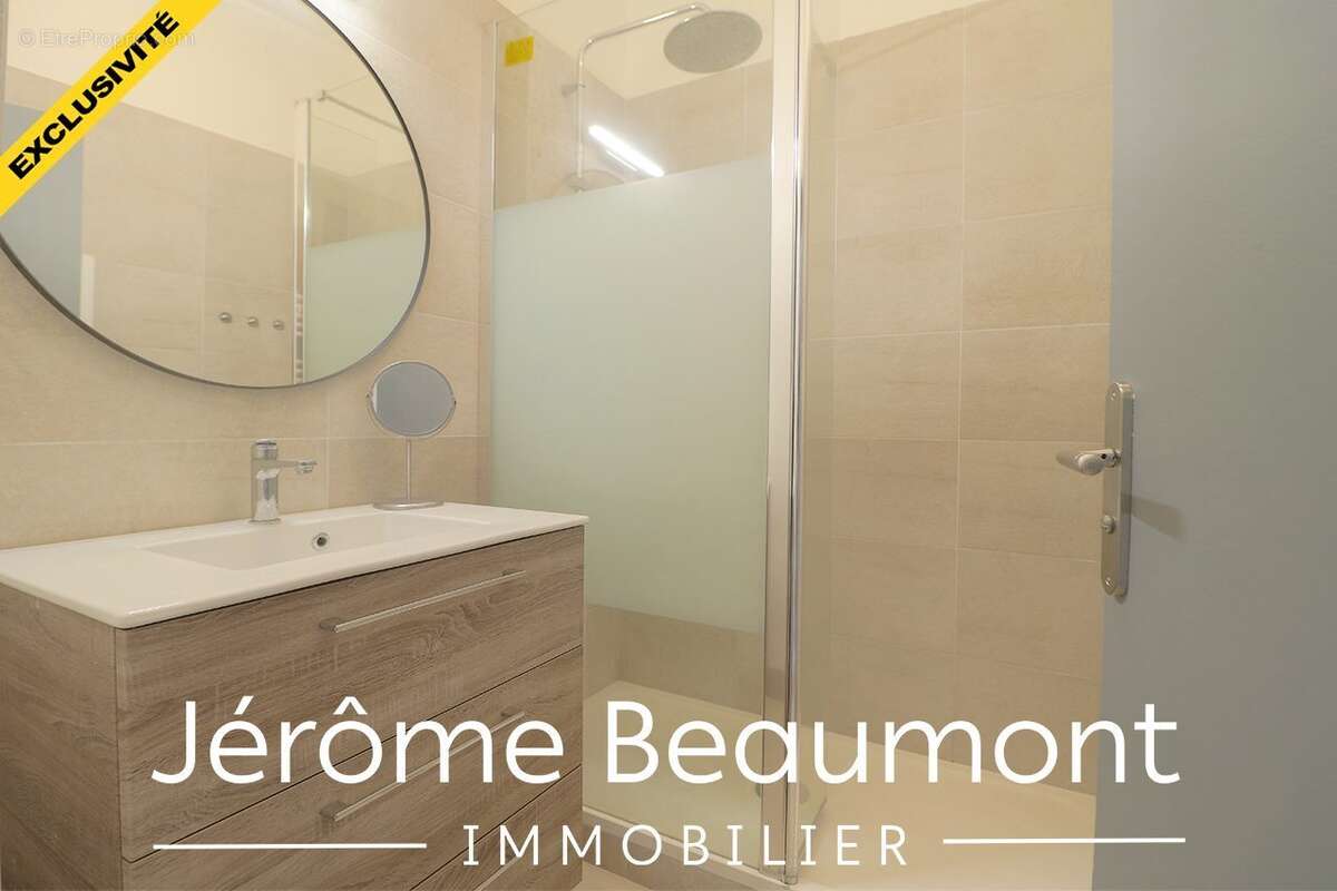 Appartement à LE MESNIL-AUBRY
