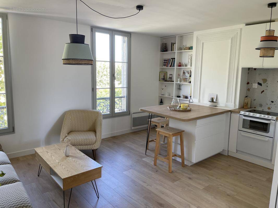 Appartement à BORDEAUX