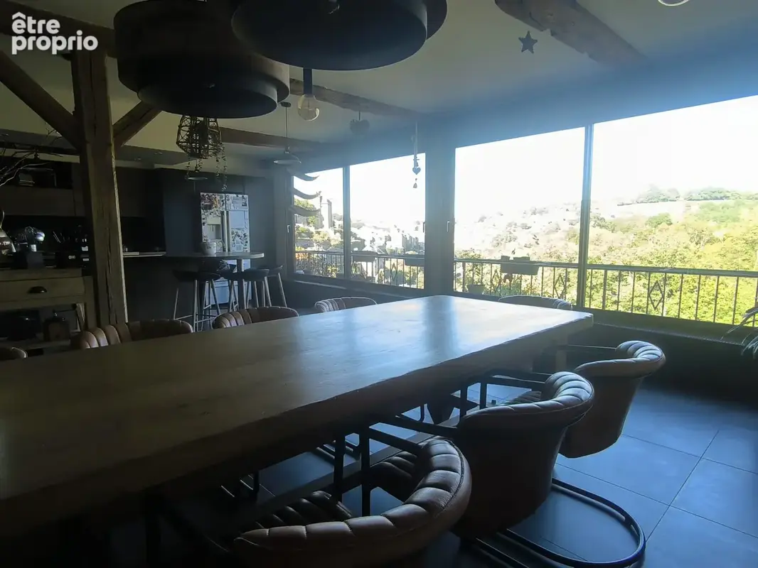Maison en pierre de plus de 336 m2 avec vue exceptionnelle - Uzerche 19 - photo 3