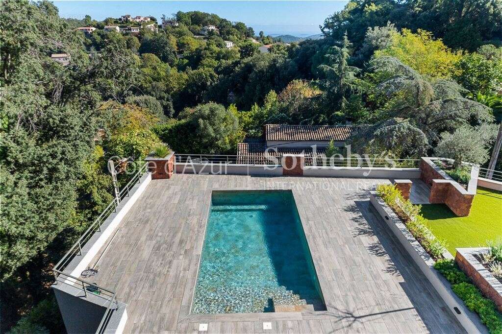 Appartement à LES ADRETS-DE-L'ESTEREL
