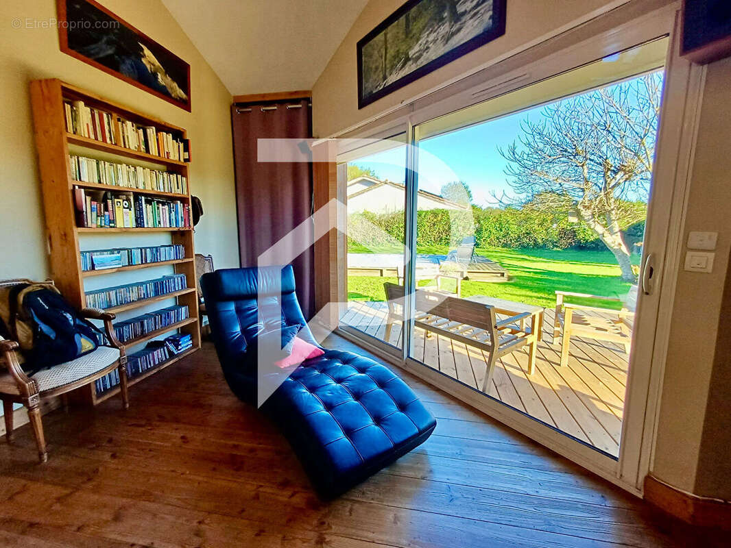 Maison à PORT-DE-LANNE