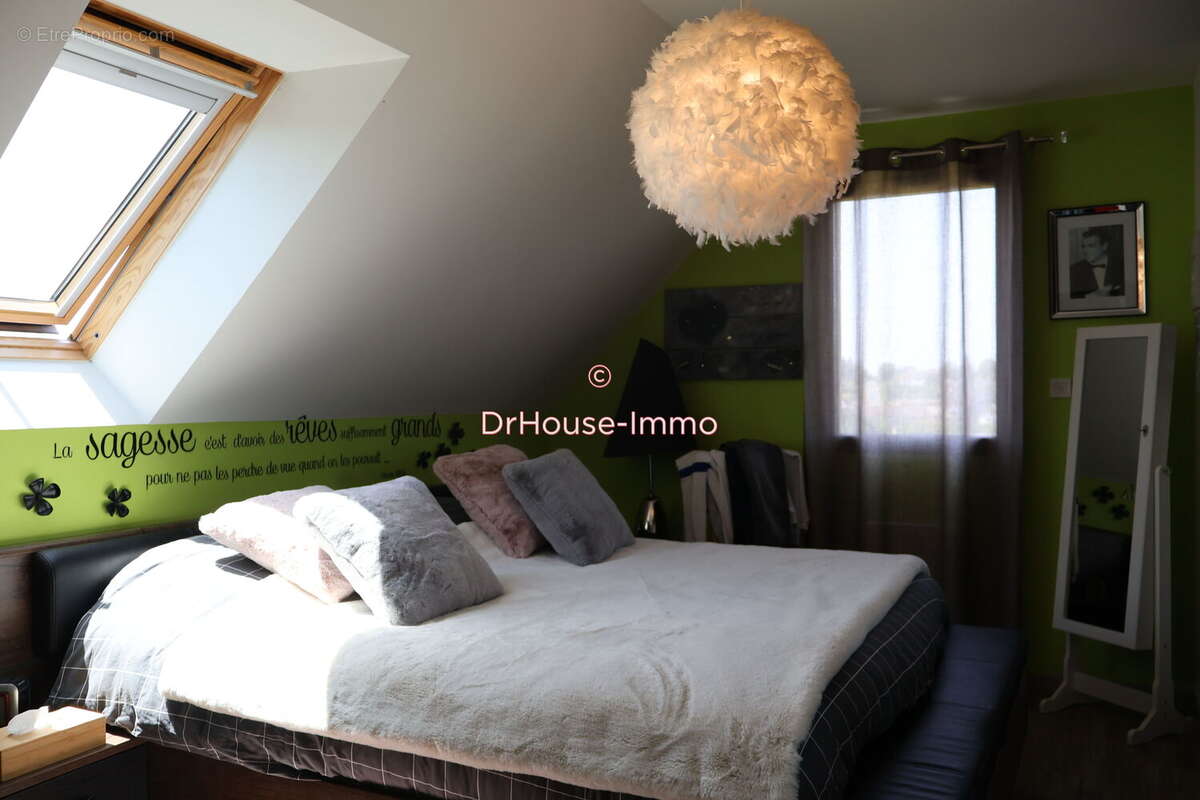 Maison 155 m² à Pierreville  - photo 14