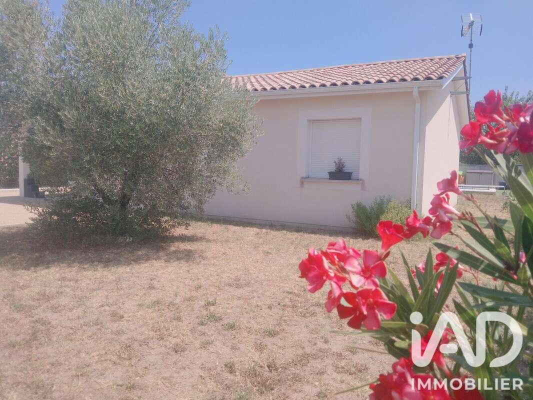 Maison 124 m² à Toulenne  - photo 3