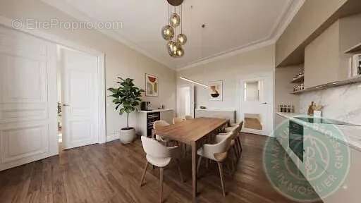 Pau centre  – appartement de 196 m² - parking privatif - photo 13