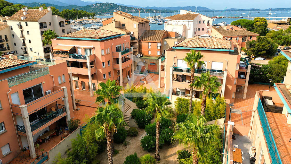 Studio de 27m2 avec terrasse sur le port de plaisance de porto-vecchio - photo 11