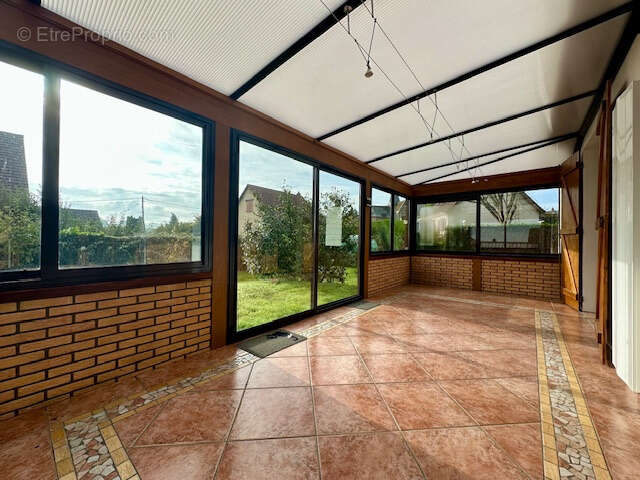 Maison à NEUFCHATEL-EN-BRAY