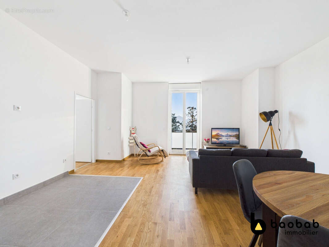 Appartement 64 m² à Aix-Les-Bains  - photo 7