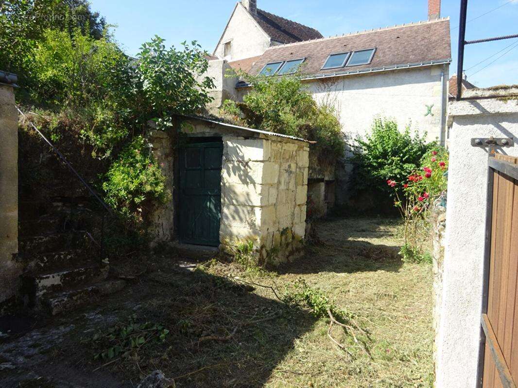 Maison Le Petit Pressigny 7 pièce(s) 0118 m2 - photo 8