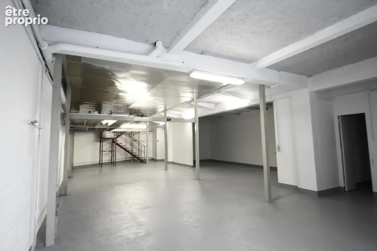 Photo Commerce à Champigny-Sur-Marne au prix de 570 000€