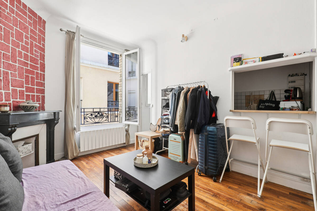 Appartement à PARIS-18E
