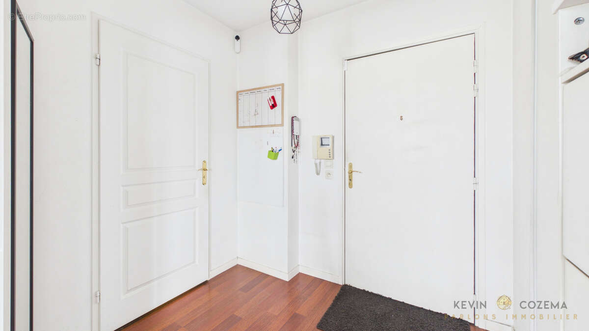 Appartement à CORBEIL-ESSONNES