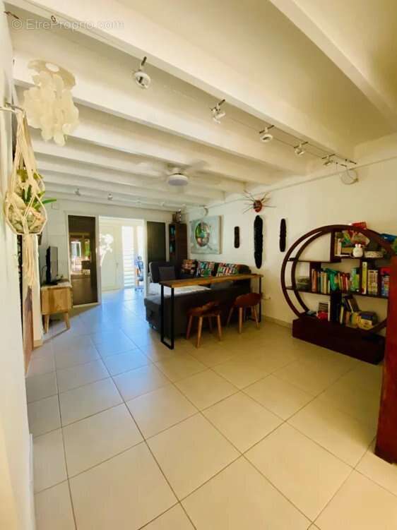 Maison à LES TROIS-ILETS