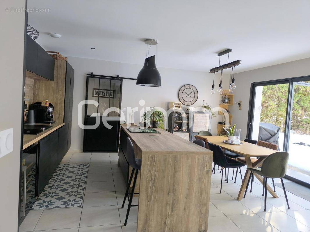 Maison à VILLARD-DE-LANS