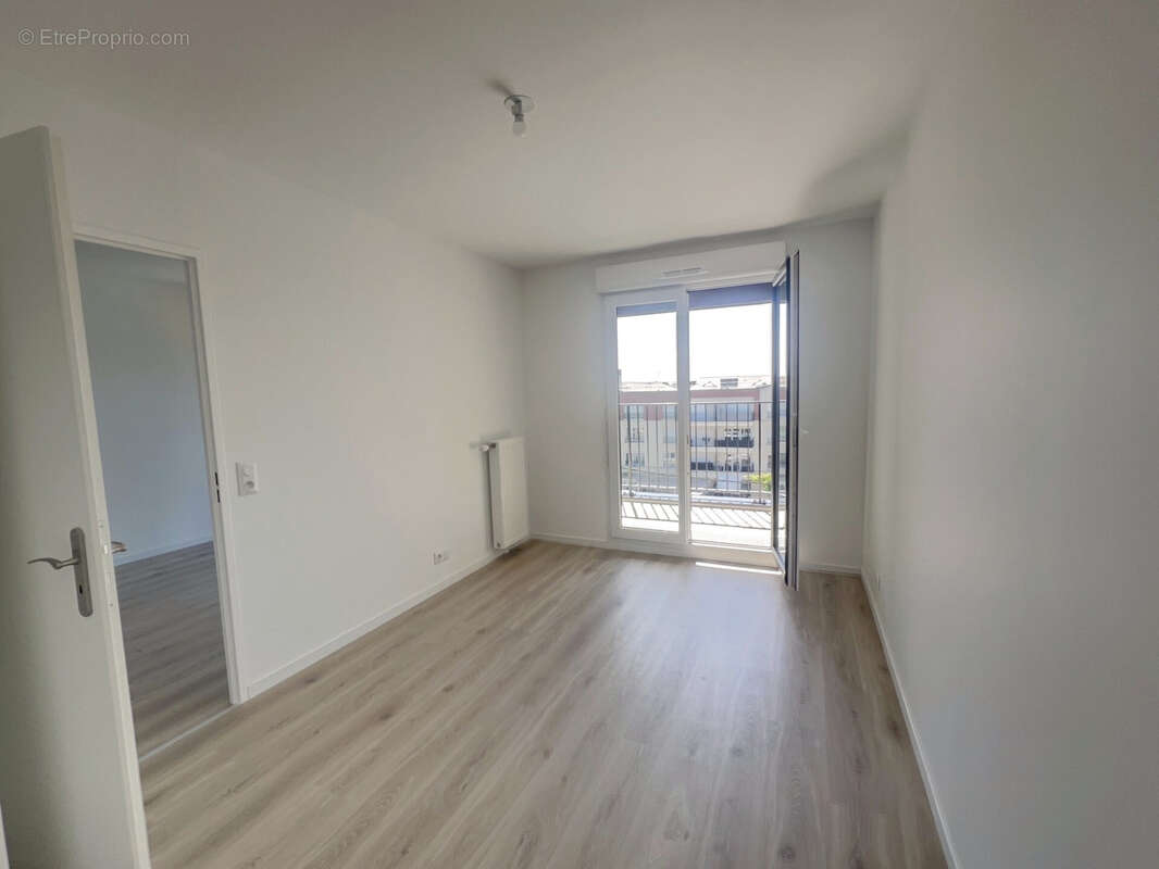 Appartement à POMPONNE