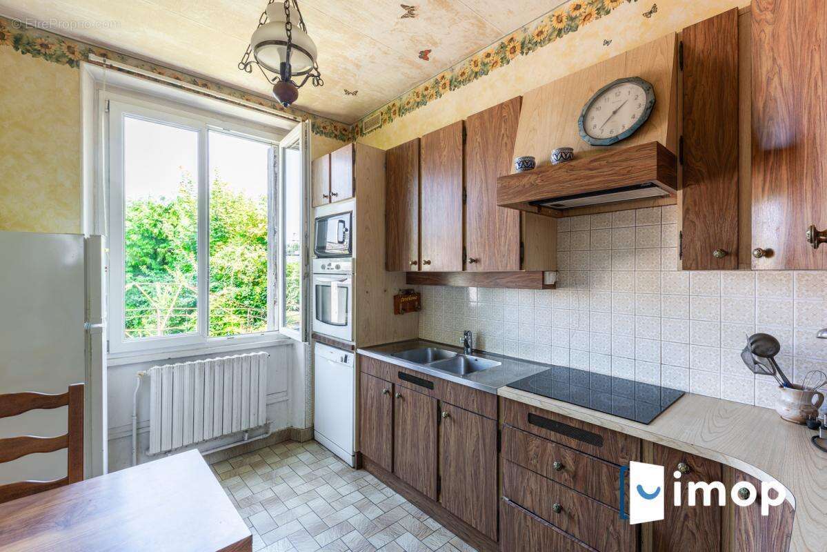 Maison à LAGNY-SUR-MARNE