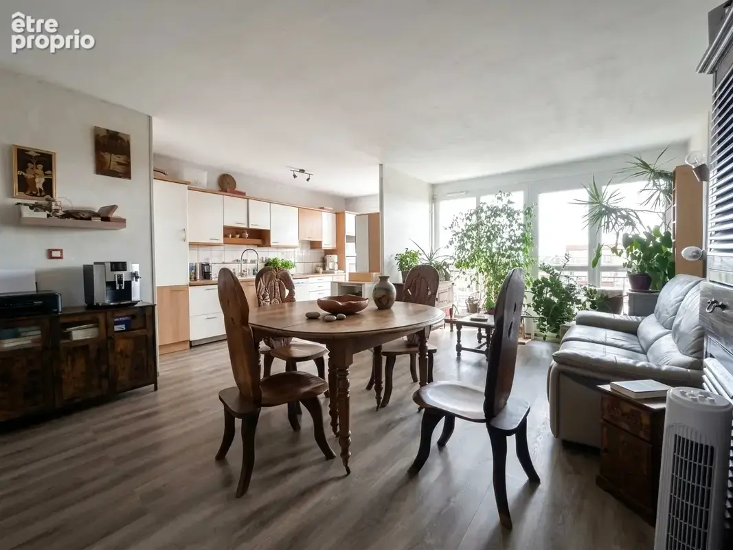 Appartement T4 lumineux   3 chambres   Résidence agréable   Adapté PMR - photo 1