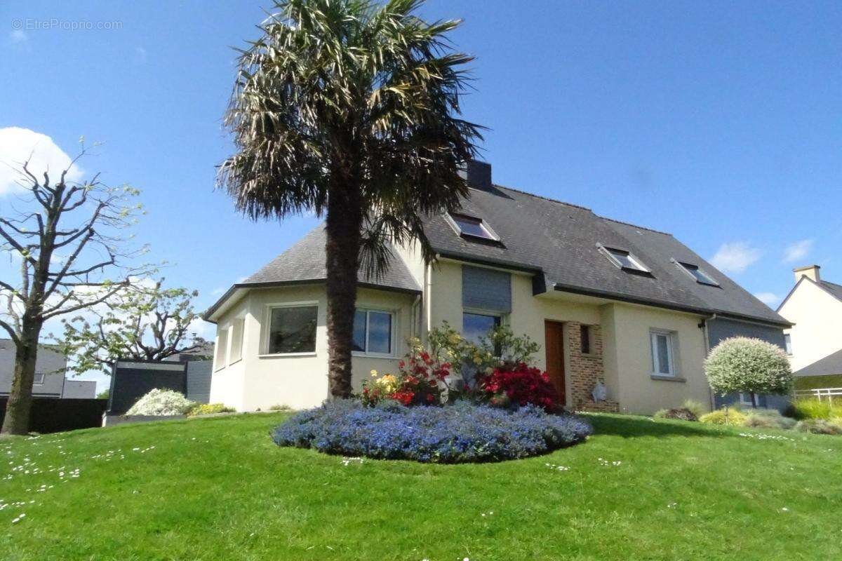 Maison à SENS-DE-BRETAGNE