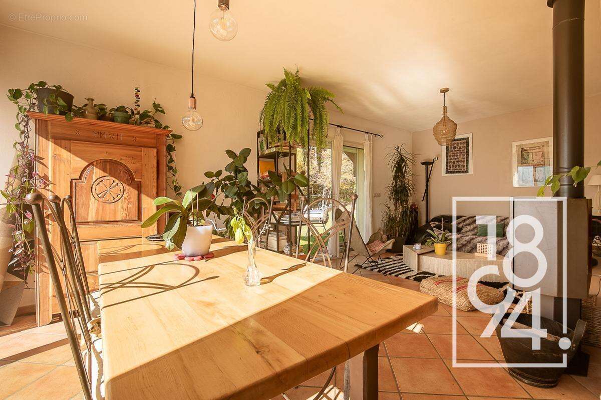 Maison à SAINT-PONS