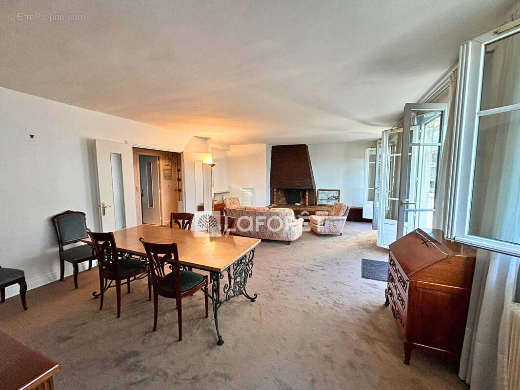 Appartement à BOULOGNE-BILLANCOURT
