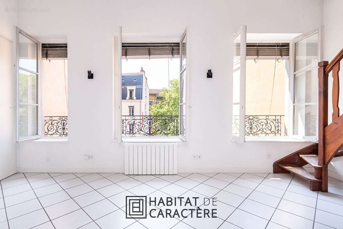 Appartement à LYON-1E
