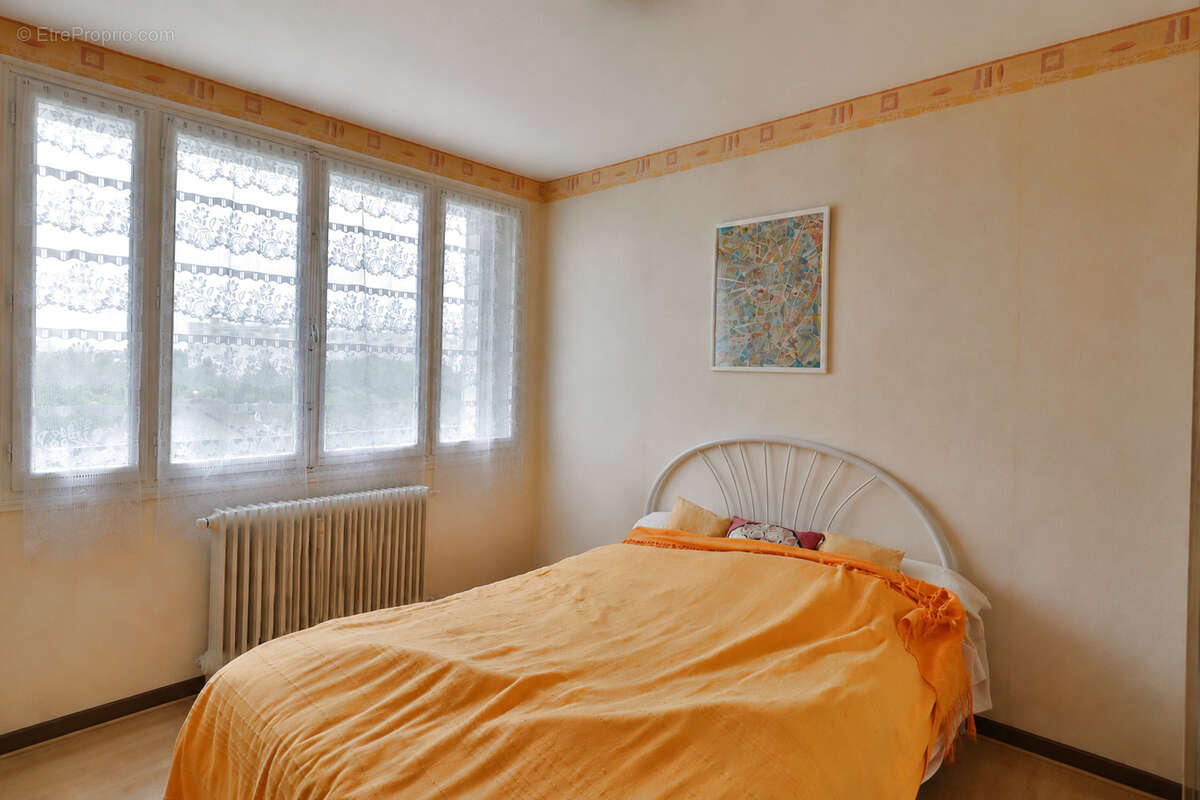 Appartement à SAINT-ANDRE-LES-VERGERS