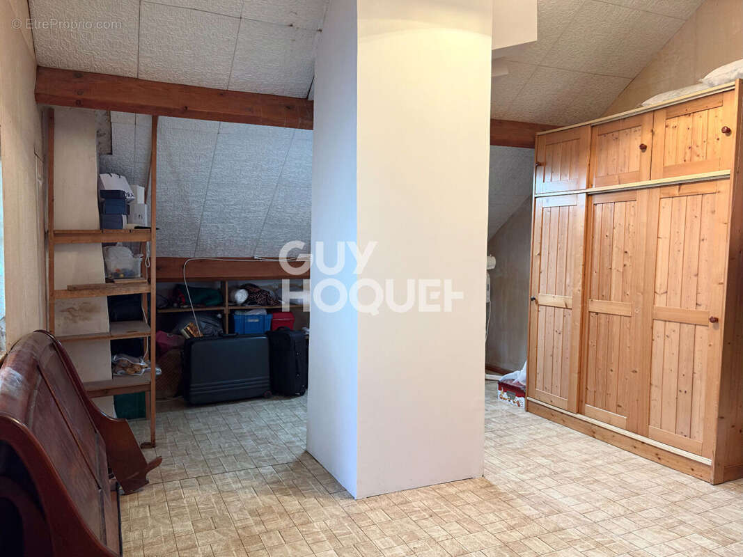 Maison à SOISY-SUR-SEINE