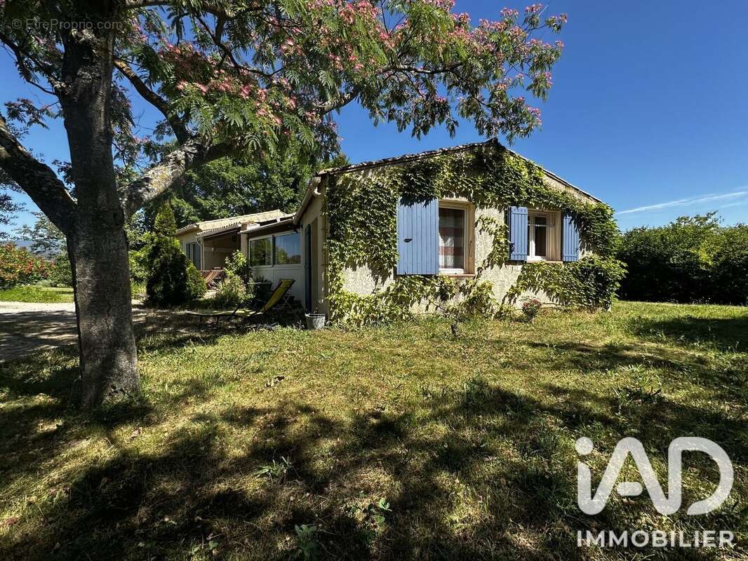 Maison 126 m² à Les Mees  - photo 2