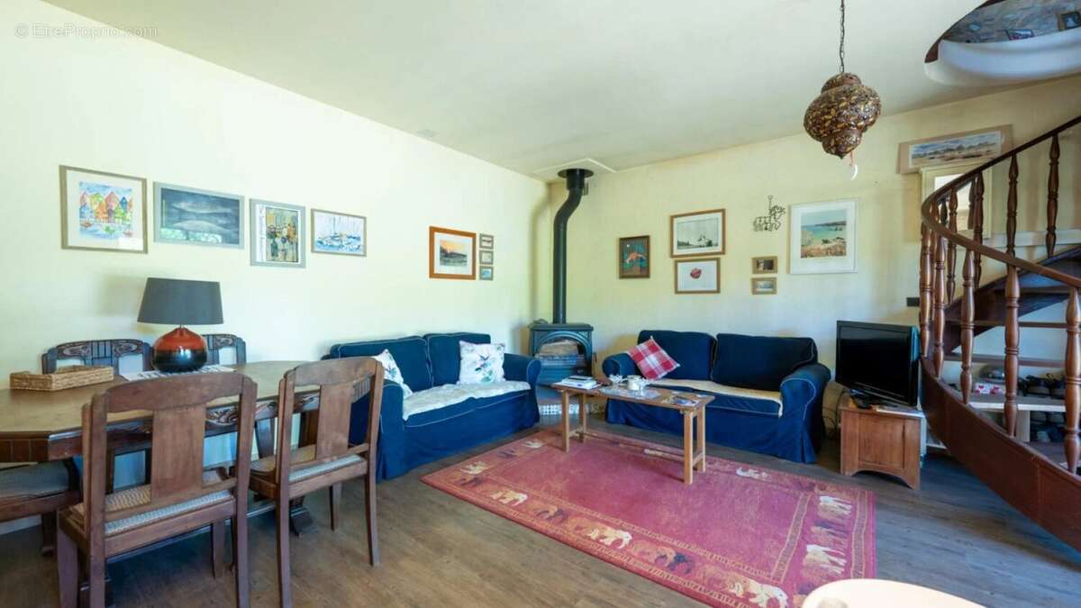 Exclusivité Secteur Gourdon - Agréable Maison bien entretenue su - photo 12