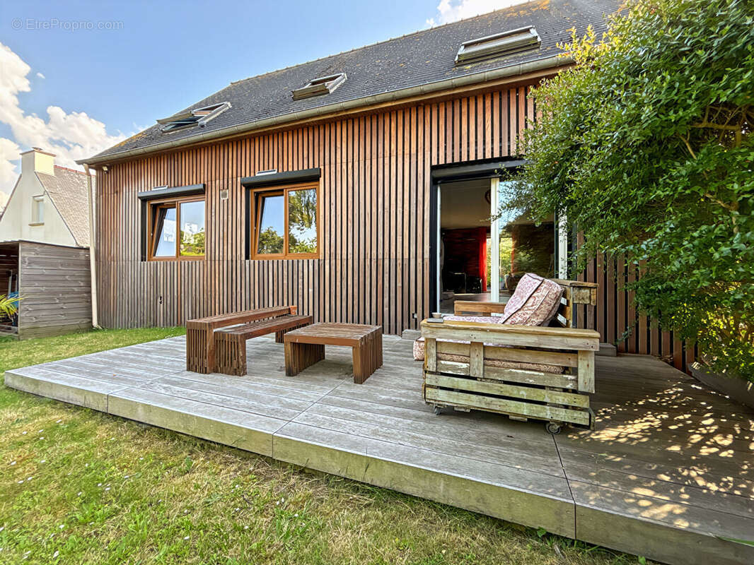 Maison familiale à vendre Saint Malo Secteur Château-Malo 9 pièce(s) 187 m2 proche Ecole - photo 18