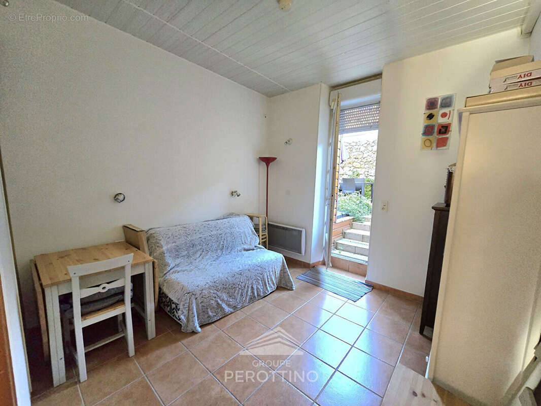 Appartement à CADOLIVE