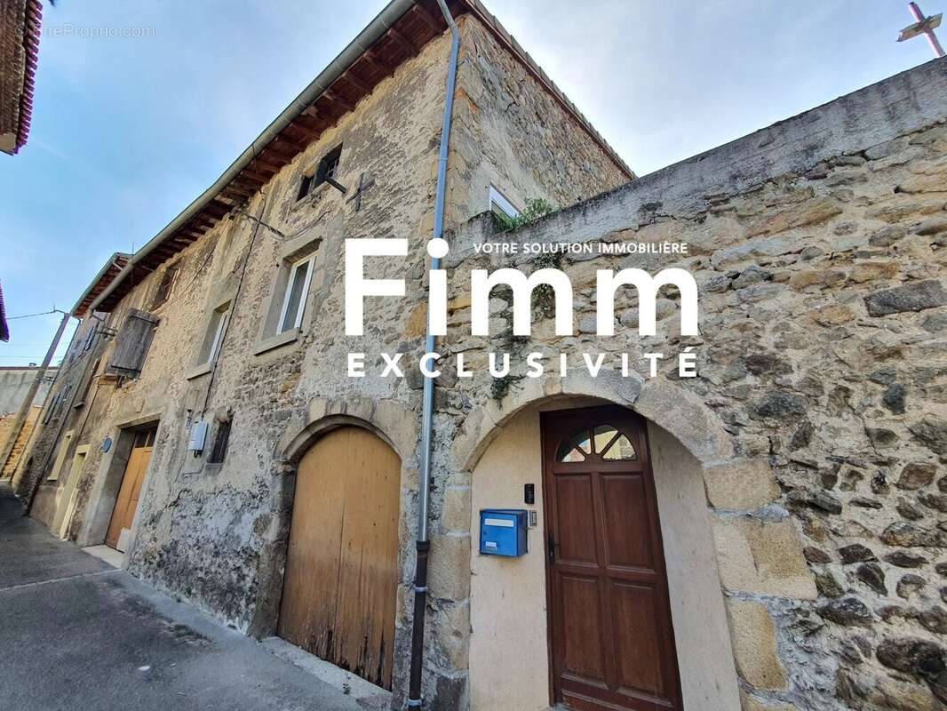 Maison à SAINT-PIERRE-DE-BOEUF