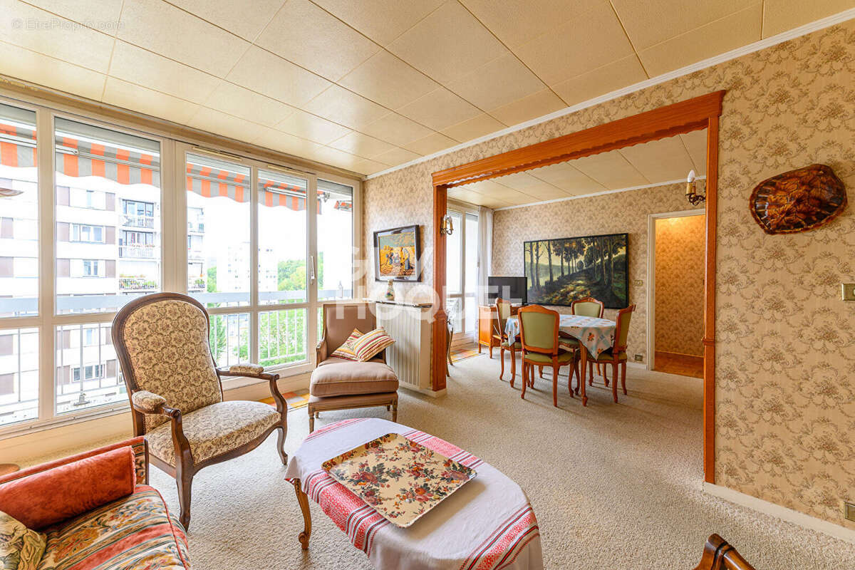 Appartement à CHELLES