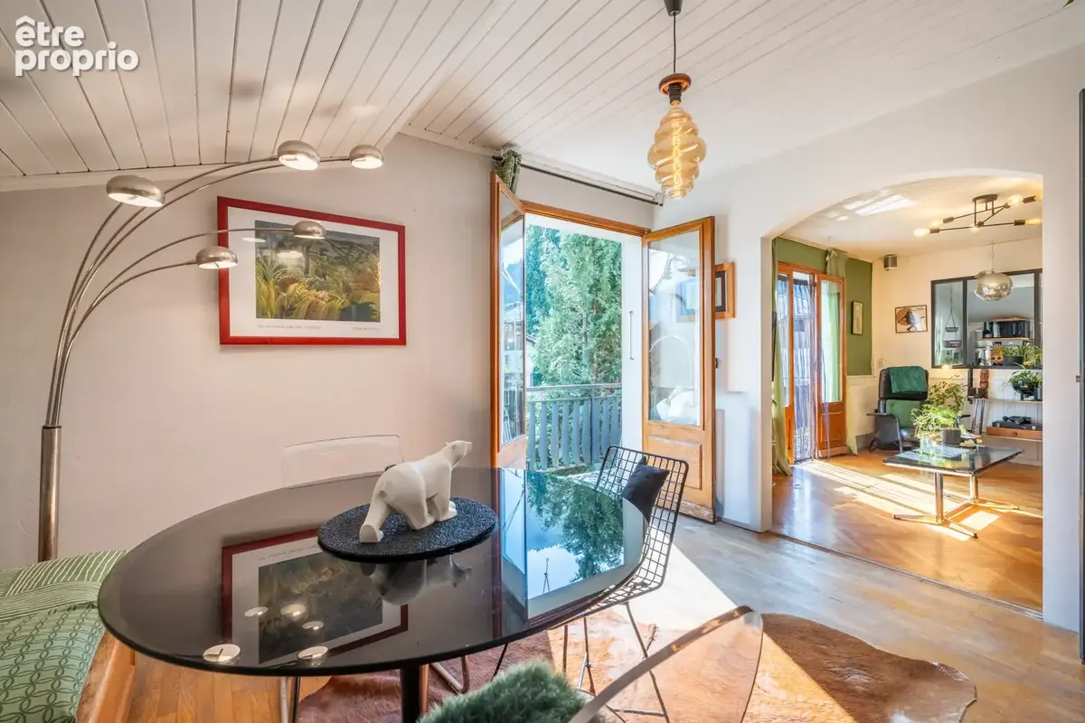 Appartement + 2 garages - photo 2