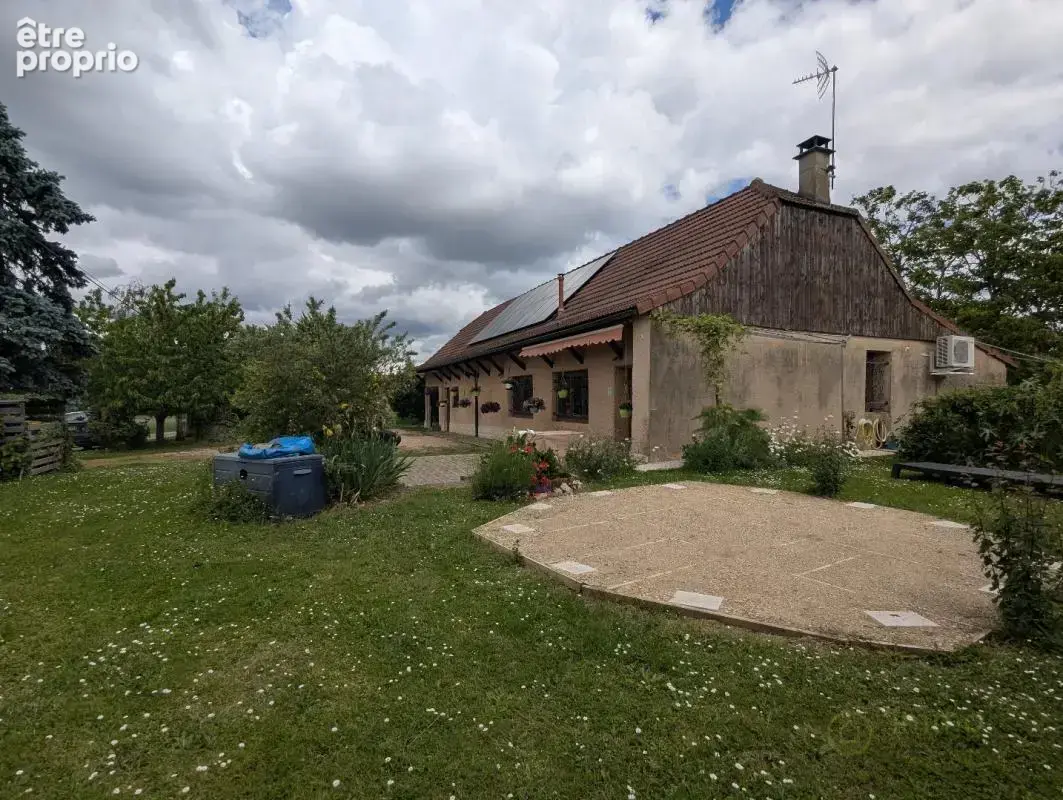 Maison à DAMPIERRE-EN-BRESSE