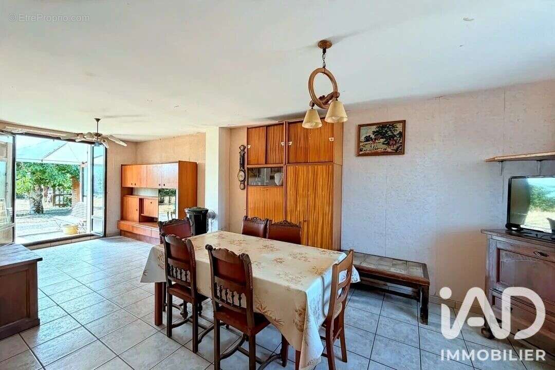Maison 77 m² à Mezieres-En-Drouais  - photo 8